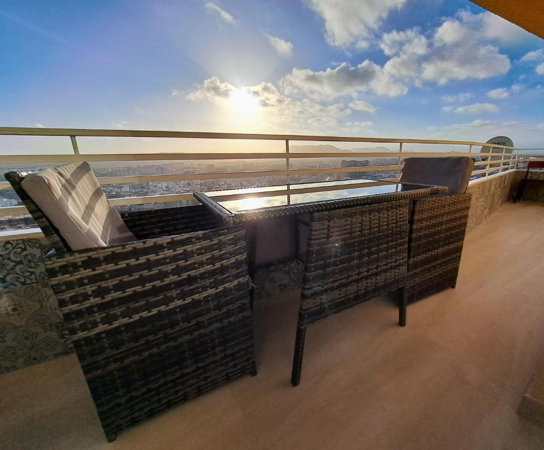 Alicante Skylights Apartments Екстер'єр фото