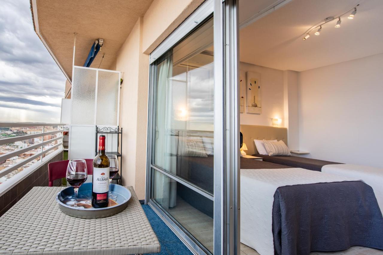 Alicante Skylights Apartments Екстер'єр фото